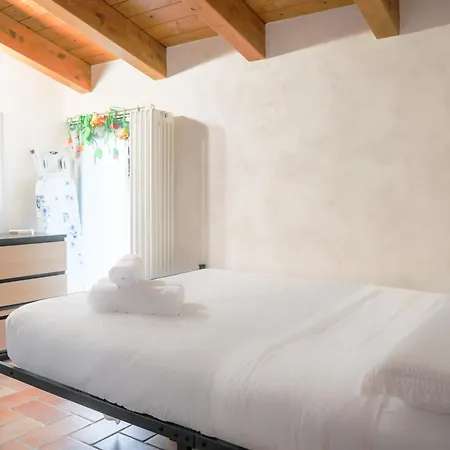 Apartment Mamma Mia By Design